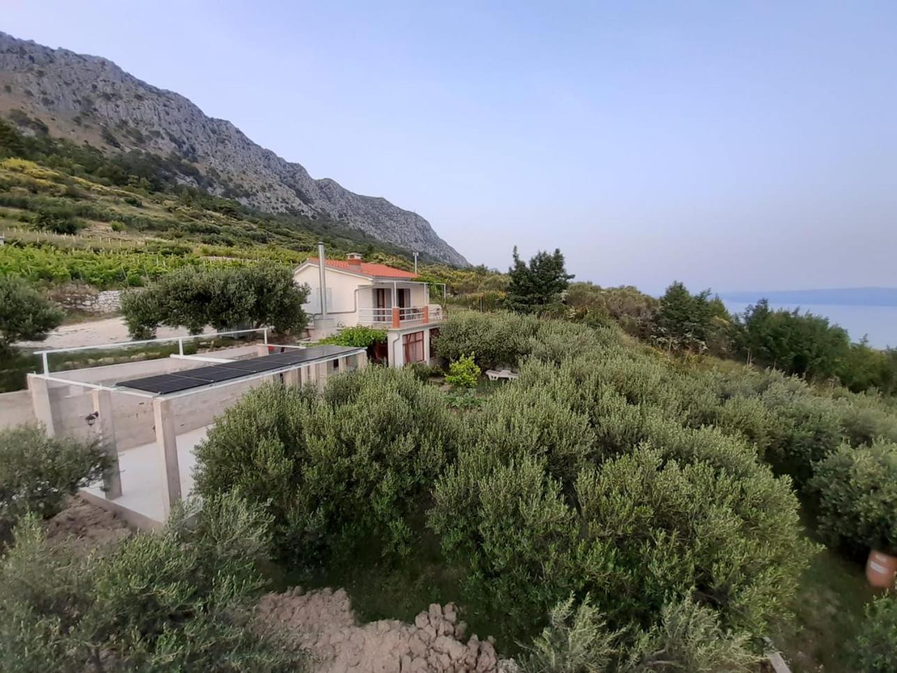 Holiday Home Betty เยเซนิเซ ภายนอก รูปภาพ